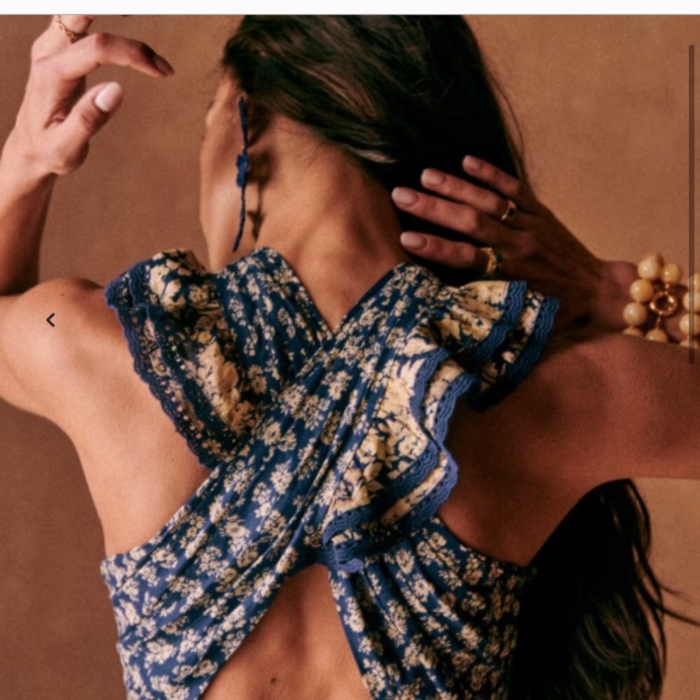 NWT Sezane Arabelle top cara print 34 2